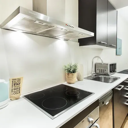 Centric 2bedroom In Ramblas 3 1a Barcelona