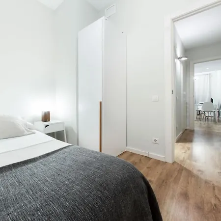 Apartment Centric 2bedroom In Ramblas 3 1a